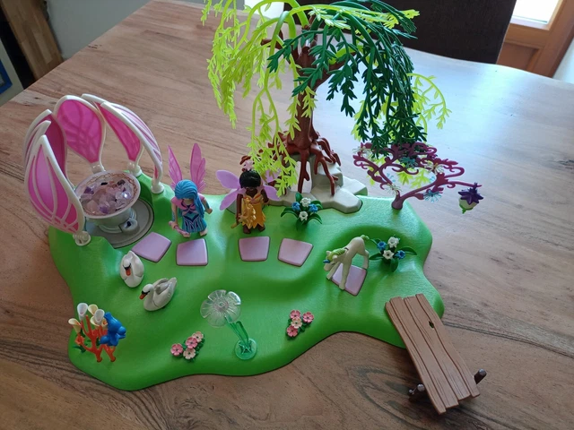 PLAYMOBIL 5444 Île Des Fées Et Fontaine Magique + 5143 - Comme Neuf En Boîte