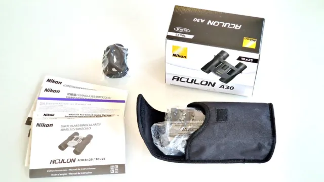Nikon Aculon A30 10x25 Taschenfernglas schwarz zehnfache Vergößerung neuwertig