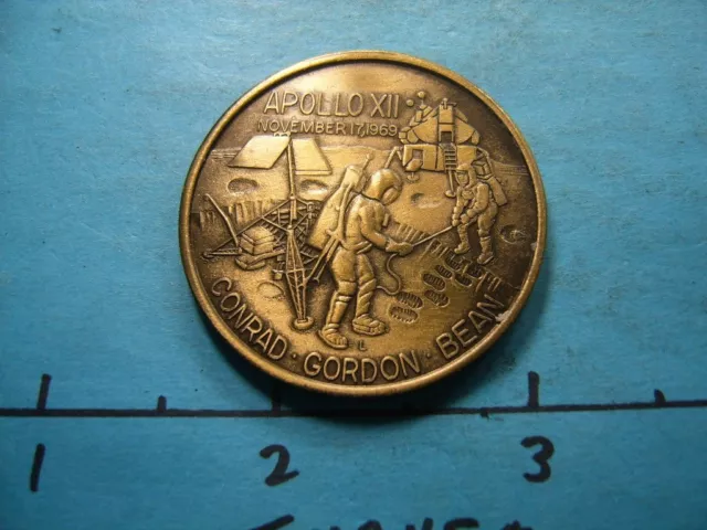 Apollo 12 Space Moon Landing Commemorative Bronze Rare Cool Item X 42