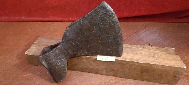 N°25) OLD TOOL, outil ancien, AXE, HACHE FORGÉE / PETITE HACHETTE PEUGEOT FRERE EUR 15,00