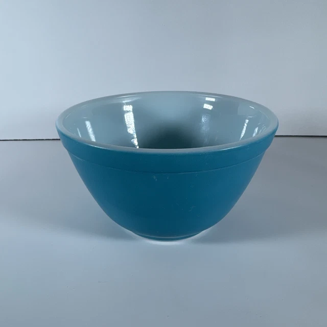 Blue Pyrex Vintage # 401 Mixing Bowl 1.5 PT - Minor Wear See Pics