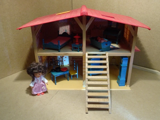 Maison De Poupée SONIA Ancienne – Avec 2 Poupées Et Mobilier Delavennat – 52x30x42.5 Cm