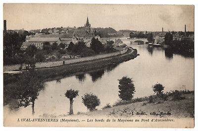 CPA 53 - LAVAL-AVESNIERES (Mayenne) Les Bords de la Mayenne au pont d'Avesnières