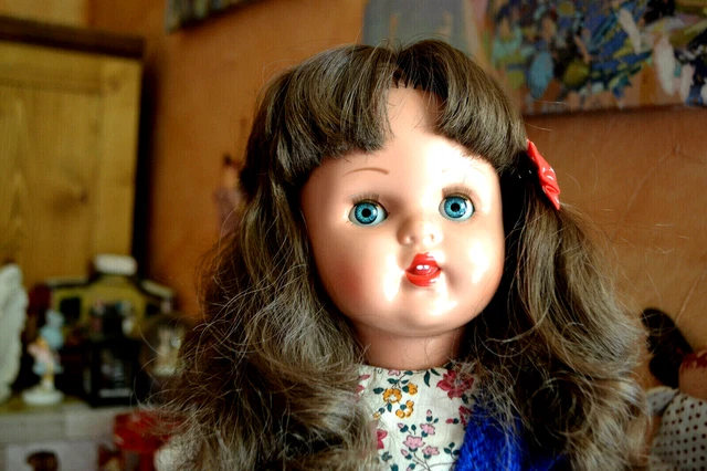 POUPEE MARIQUITA perez de 50 cm derriere la tete c1998 384