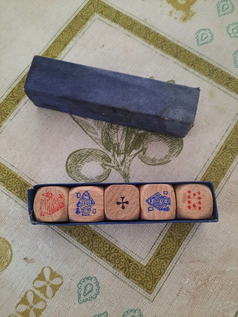 Jeu Dés KaMieeg K5 Jeu De Dés De Table Multifonctionnels - Lot De 5 Dés Noirs - Pour Jeux & Fêtes