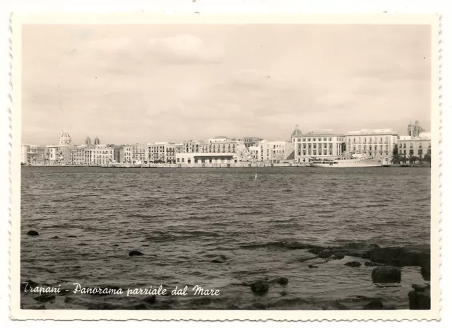 TRAPANI [1069] - TRAPANI Panorama parziale dal Mare - FG/Vg 1957