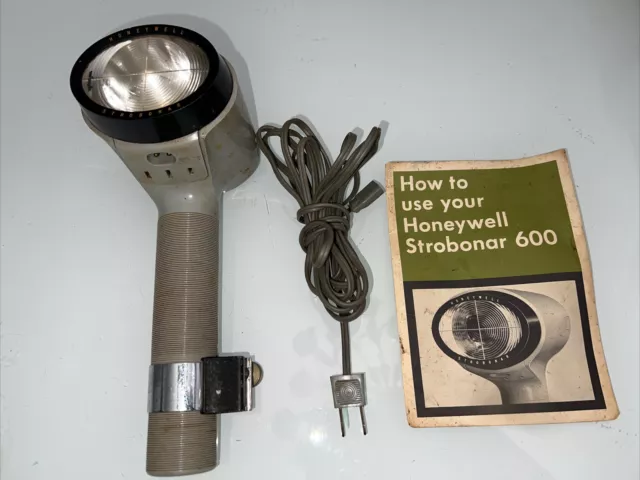 Vintage Honeywell Strobonar 600 Camera Flash Unit Used Untested - Parts Only