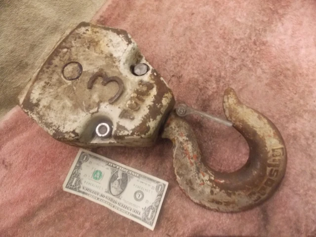 Coffing 3 Ton Crane Chain Hoist Swivel Hook Snatch Block Pulley 6000 Lb Load Coffing 3 Ton Crane Chain Hoist Swivel Hook Snatch Block Pulley 6000 Lb Load
