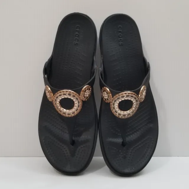 CROCS Sanrah Diamante Embellished Wedge Flip Flop Womens Sz 11 Black Gold 205048