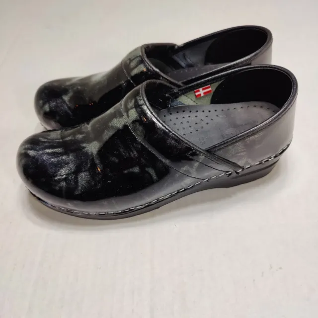 Sanita Original Danish Clogs Womens 39 US 8.5-9 Pro Patent Leather Slip On Shoes