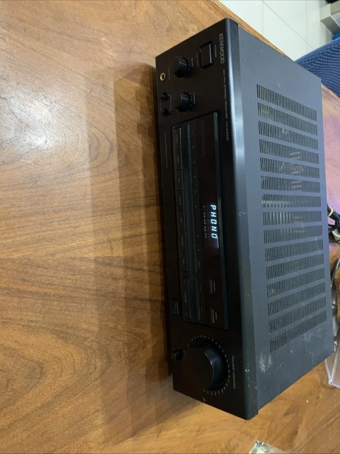 Ampli tuner audio vidéo KENWOOD RV7000
