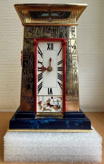 Die Pharaonen Uhr von TFM The Franklin Mint designet von Ibrahim Sharoubim.