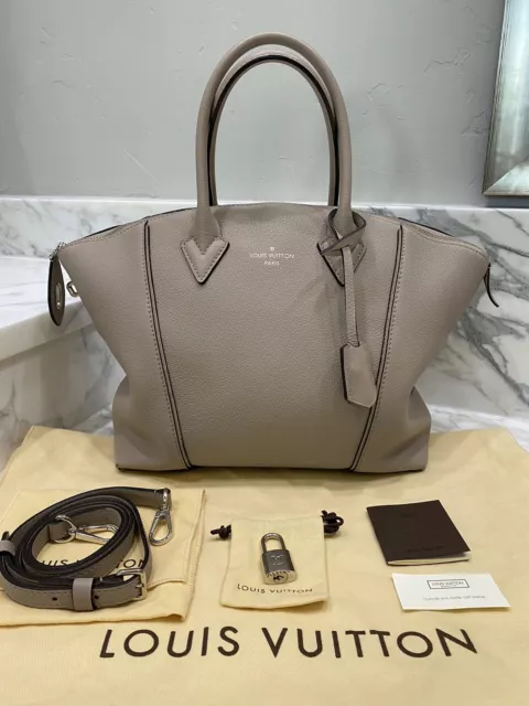 Louis Vuitton Why Knot MM Galet Mahina Silver Hardware – Madison Avenue  Couture