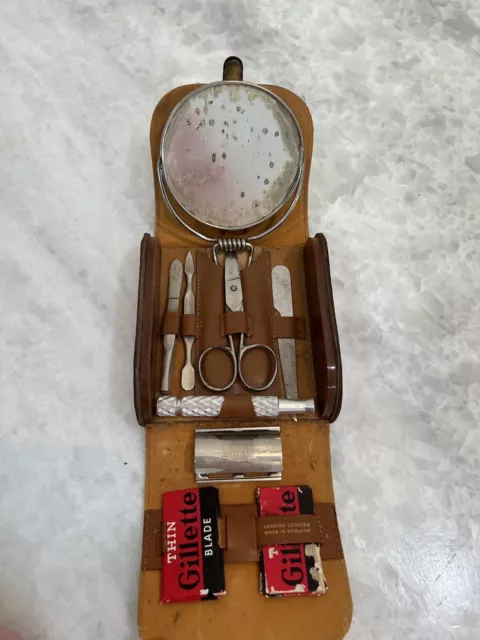 Collectible,Razor,Shaving Kit,Vintage,Gillette,Gold,Tech,w/Case,Blade,No Handle
