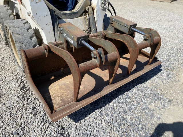 2018 Bobcat 74" Industrial Grapple Bucket For Skid Steers, Ssl Quick Attach