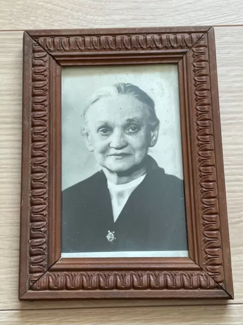 Charmant petit cadre ancien en bois sculpté photo portrait frame - Vintage