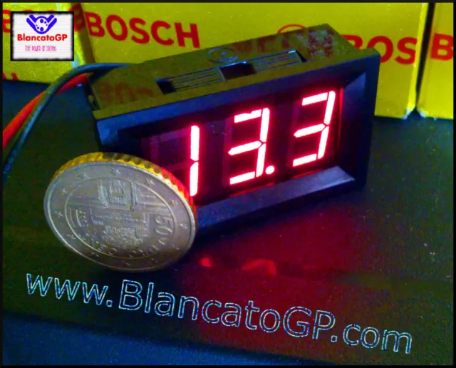 Voltmetro digitale LED 2.7-30V mini ROSSO tensione tester pannello auto moto blu