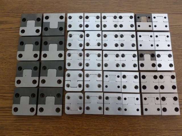 Plastic Injection Mold Straight Side Interlocks 38 Pair