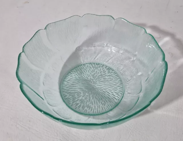 Vtg Arcoroc France Fleur Green  Glass Fruit Bowl Scalloped 3.2" Tall 9" Diameter