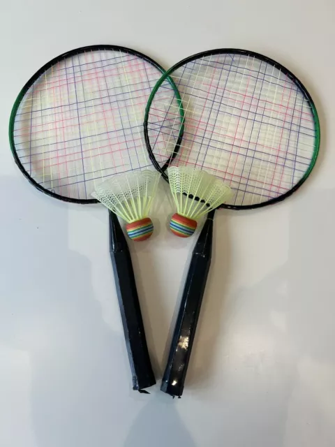 Badmington Racket Set For Kids: 2x Rackets And 2x Shuttlecocks: Lightly Used