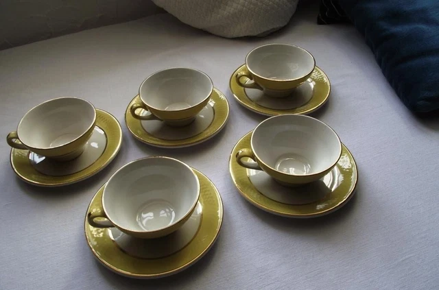 Lot De 4 Vases Et Soucoupes Chinoises Vintage En Porcelaine Blanche
