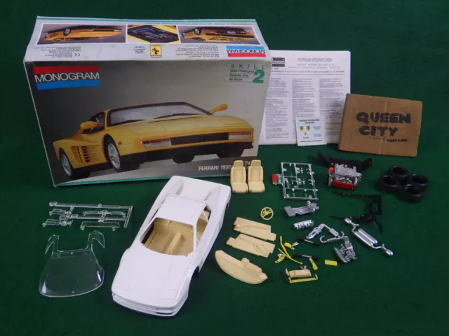 1991 Monogram FERRARI TESTAROSSA 1/24th Scale Model Kit #2910 Painted Nice!