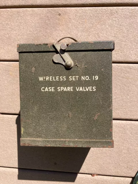 WW2 US Army Military Wireless Set No. 19 Case Field Gear Equipment