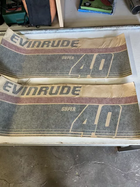 “Evinrude 40 Hp Outboard Boat Motor Decal” X 2 ( Genuine Nos )