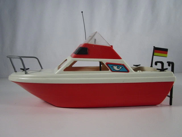 PLAYMOBIL