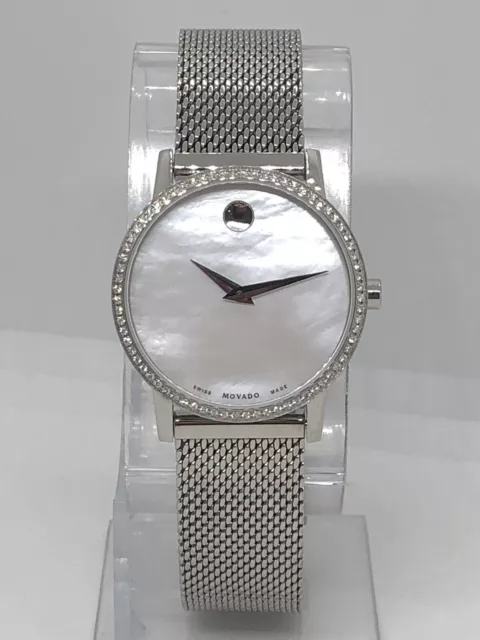 Orologio da donna 28 mm Movado Museum classico diamanti cristallo zaffiro 0607306