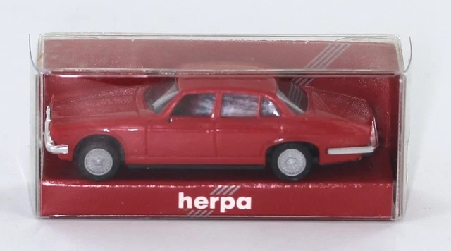 Herpa 053648 Scala H0 Supporti lampada e alette parasole per Volvo FH Herpa 053648 Scala H0 Supporti lampada e alette parasole per Volvo FH