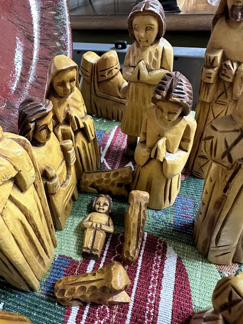 Beautifully Hand Carved 12 Piece Wooden Nativity Set -Beautiful Intricate Pieces