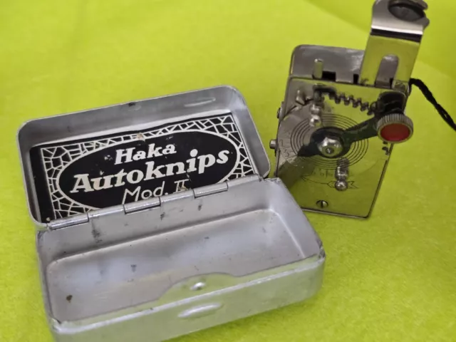 D.R.P. Haka-Autoknips II Vintage Selbstauslöser mit Anleitung & Alubox