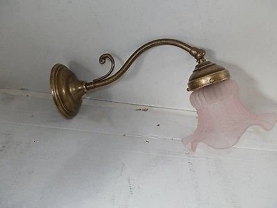 Appliques Lampada da parete in ottone con vetro rosa