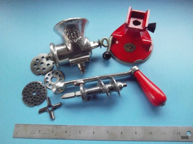 Spong Vintage/Retro Manual Meat Mincer - Looks Unused.