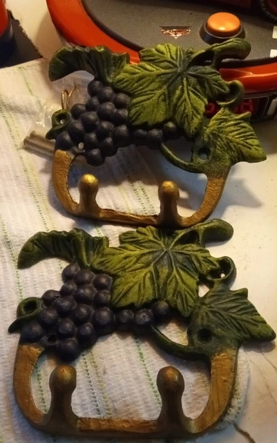 Cast Iron Painted Grape Wall Hangers With Hooks - 5.5" X 4.5" - New Set Of 2