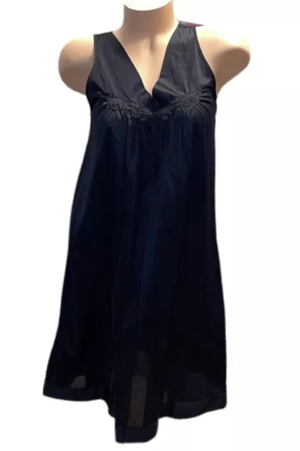 Exquisite Form Vintage Black Shiny Nylon Embroidery Nightgown Womens S 2