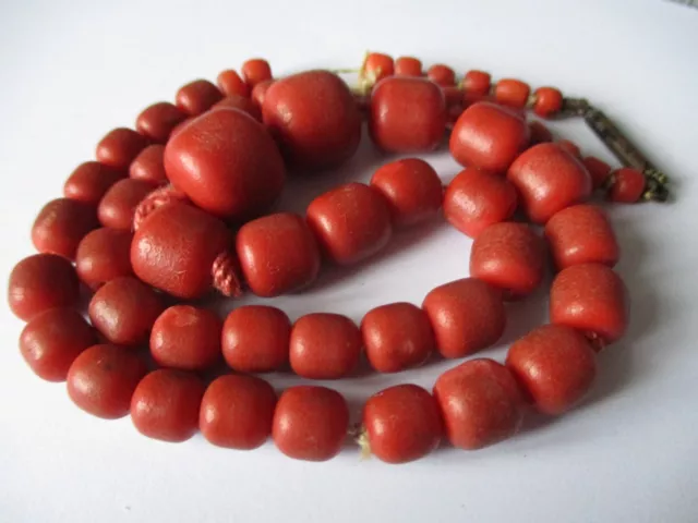 Antique early plastic bead necklace Faturan Bakelite Casein FOR RESTRINGING