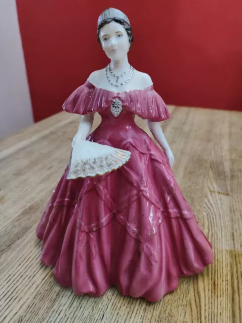 Royal Worcester Queen Elizabeth, The Queen Mother Figurine LIMITED CW461