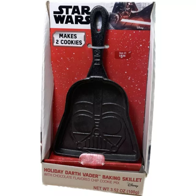 Disney Star Wars Galerie Darth Vader Cast Iron Moled Cookie skillet Kitchen NIB