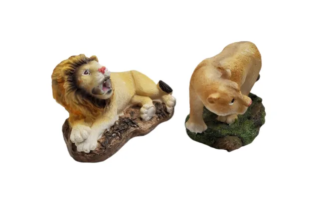 vintage set of 2 lion and lioness resin hand painted figurines 4"L x 2.75"h.