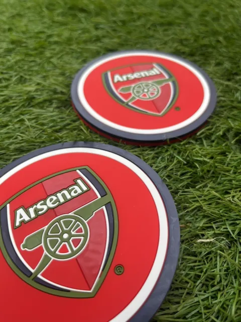Offizieller Arsenal FC 2er-Pack Untersetzer Set rutschfester Silikon Gummi Fußballverein 2