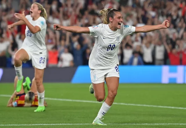 ELLA TOONE - ENGLAND EURO 2022 vs. SPAIN  CELEBRATION  A4 PHOTO GETTY QUALITY