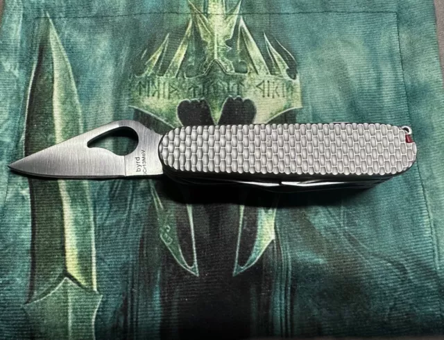 Victorinox Spydernox 91mm Custom Mod Titanschalen Spyderco Byrd