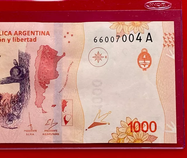 Argentina 1000 Pesos, 2017 P-366 SUFFIX A (Hornero) Bird UNCIRCULATED