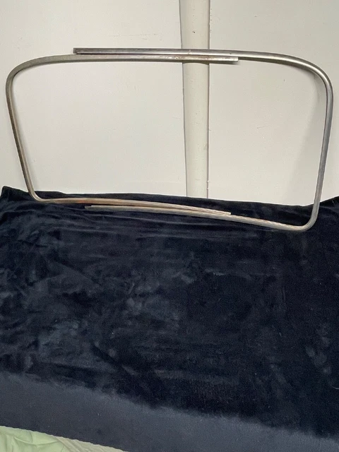 1947 1948 1949 1950 1951 1952 1953 Gmc Chevrolet Pickup Windshield Moulding