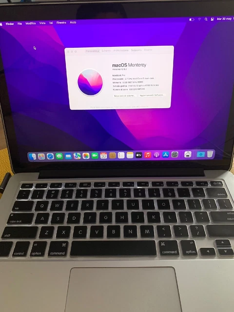 Apple MacBook Pro 13.3" (256GB SSD, Intel Core i5 5.ª Generazione, 2.7 GHz, 8GB)