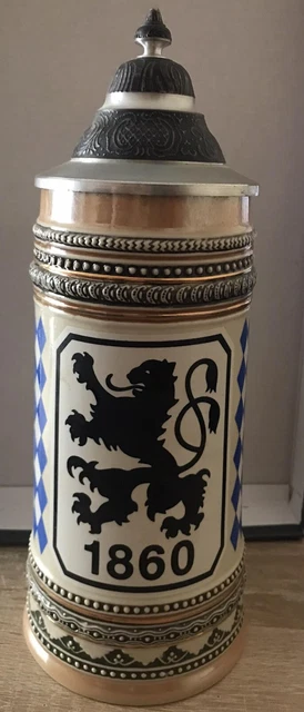 1860 München Bierkrug mit Zinndeckel