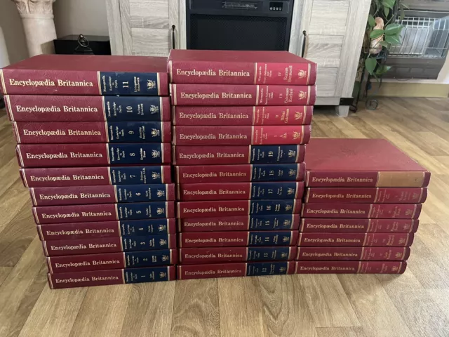 Encyclopedia Britannica Macropedia 1980 15th Ed Complete 30 Volume Set Nice!