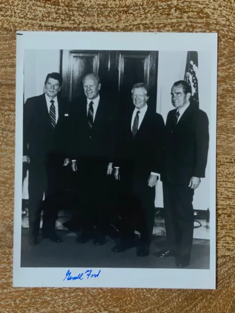 Gerald Ford President Hand Signed 8x10 Photo Autographed